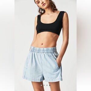 We the Free Get Free Chambray Pull-On Shorts - size XS Sand Dollar